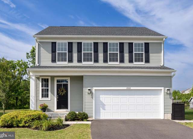Property at 2005 Morgan Creek Dr, Quakertown, PA 18951, 3 beds, 2.5 baths