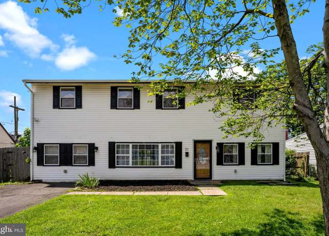 Property at 21 Mintleaf Rd, Levittown, PA 19056, 5 beds, 2 baths