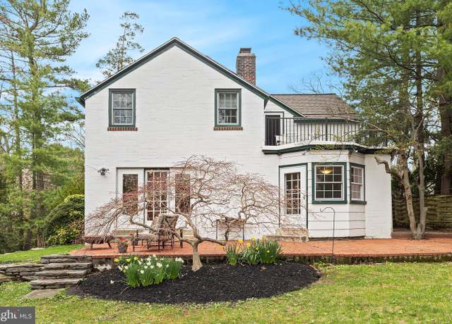 Property at 706 Sussex Rd, Wynnewood, PA 19096, 4 beds, 3 baths