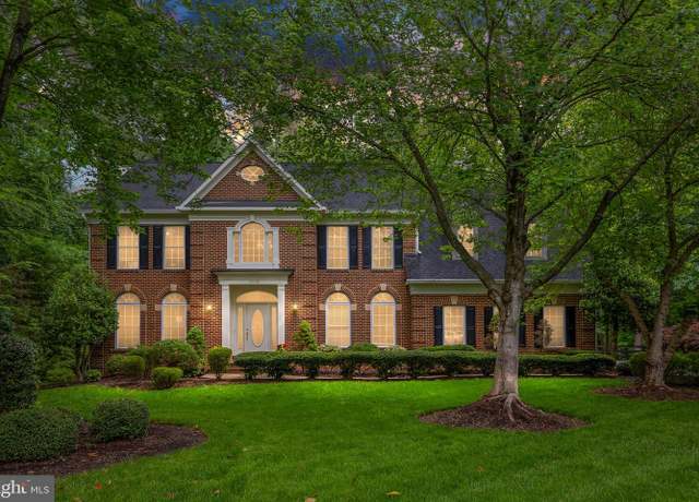 Property at 11000 Farmview Way, Spotsylvania, VA 22551, 4 beds, 2.5 baths