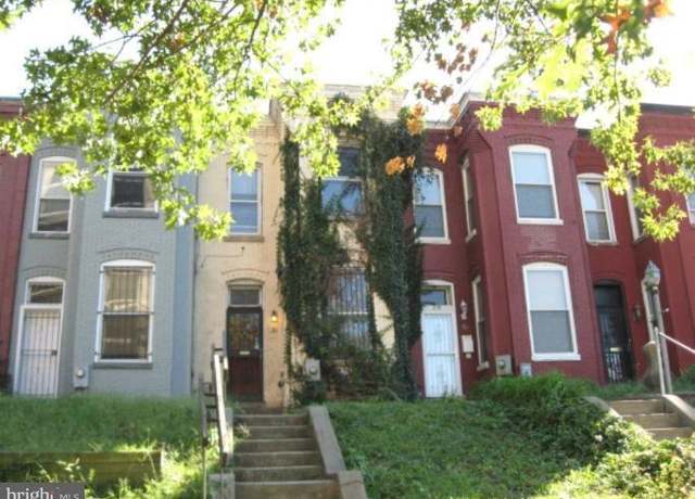 Property at 221 K St NE, Washington, DC 20002, 3 beds, 1 bath