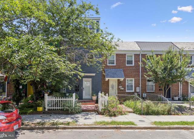 Property at 429 20th St NE #1, Washington, DC 20002, 2 beds, 2 baths