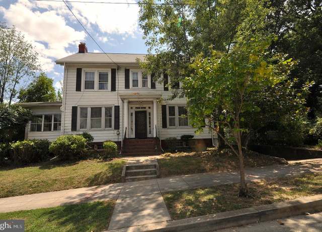 Property at 1619 Evarts St NE, Washington, DC 20018, 4 beds, 1.5 baths