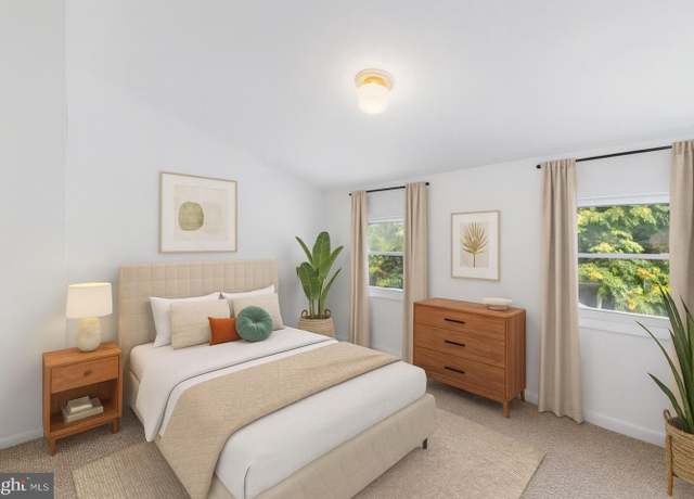 Property at 1822 E Lombard St, Baltimore, MD 21231, 3 beds, 2 baths