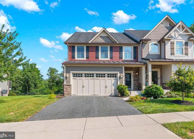 Property at 6923 Summit Cir, Towson, MD 21239, 3 beds, 3 baths