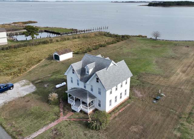 Property at 1632 Steamboat Wharf Rd S, Fishing Creek, MD 21634, 7 beds, 2.5 baths