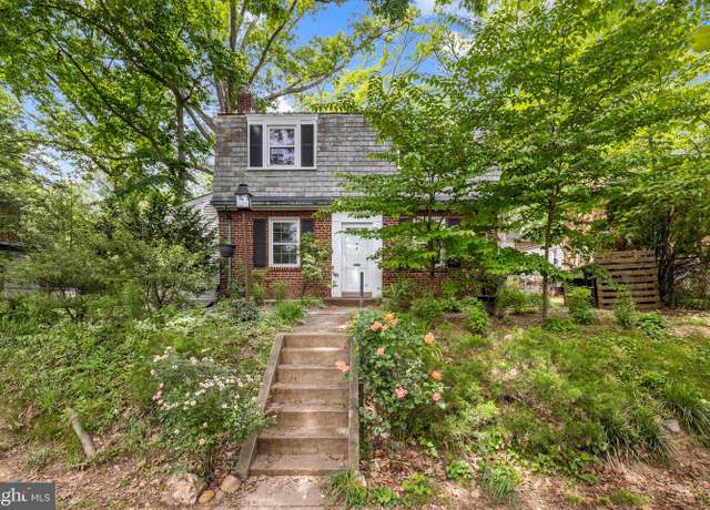 Property at 7306 Wildwood Dr, Takoma Park, MD 20912, 3 beds, 2.5 baths