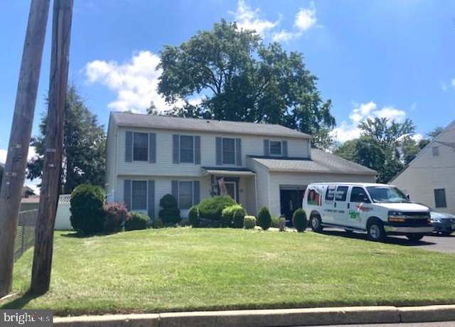 Property at 7 Mill Rd, Burlington, NJ 08016, 4 beds, 3 baths