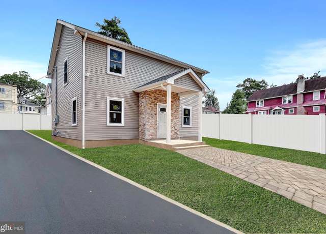 Property at 840 Parkside Ave, Trenton, NJ 08618, 3 beds, 2.5 baths