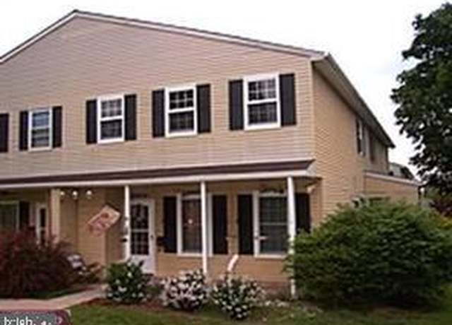 Property at 40 Reliance Ct, Telford, PA 18969, 3 beds, 1.5 baths