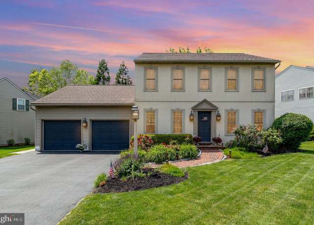 Property at 209 Juniper Dr, Lancaster, PA 17602, 3 beds, 2.5 baths