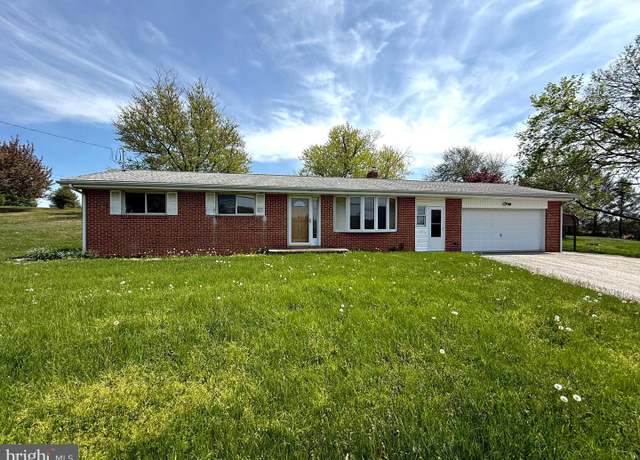 Property at 3035 Ironstone Hill Rd, York, PA 17403, 3 beds, 1 bath