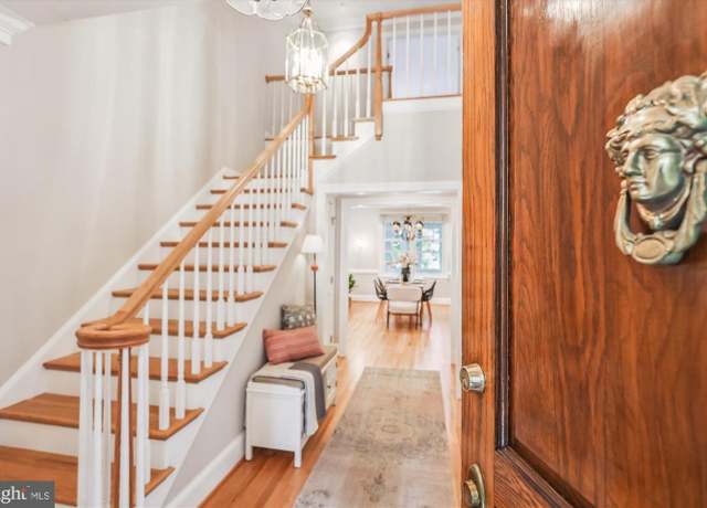 Property at 2929 Eddington Ter, Alexandria, VA 22302, 4 beds, 3.5 baths