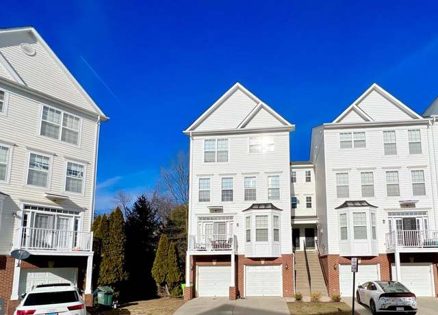 Property at 13548 Davinci Ln #46, Herndon, VA 20171, 3 beds, 2.5 baths