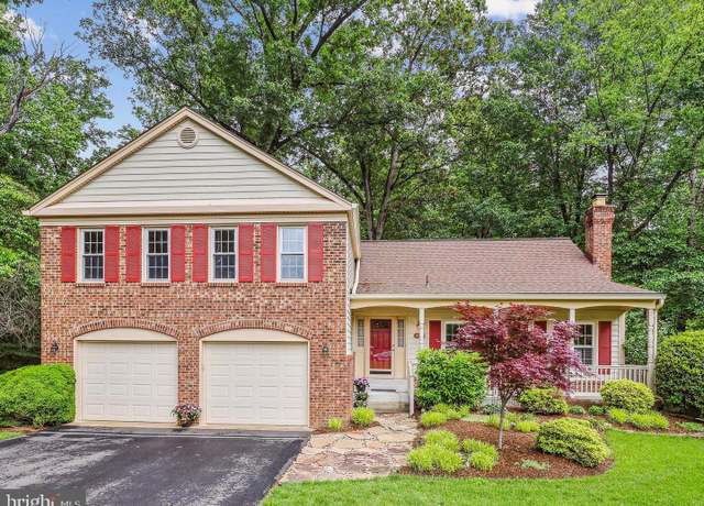 Property at 2032 Franklin Cluster Ct, Falls Church, VA 22043, 4 beds, 3.5 baths