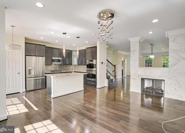 Property at 2082 Hutchison Grove Ct, Falls Church, VA 22043, 3 beds, 3.5 baths