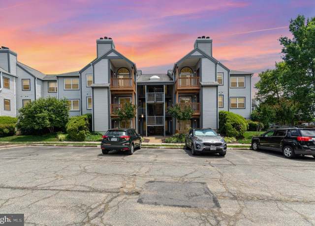 Property at 6905-L Victoria Dr Unit 6905-L, Alexandria, VA 22310, 2 beds, 2 baths
