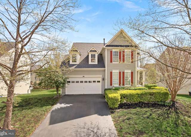 Property at 22034 Stone Hollow Dr, Broadlands, VA 20148, 5 beds, 3.5 baths