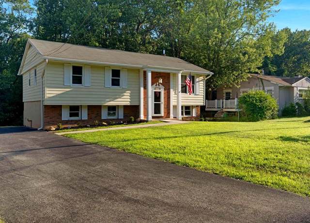 Property at 1620 Mount High St, Woodbridge, VA 22192, 4 beds, 3 baths