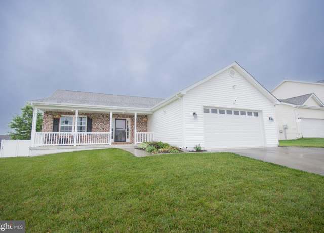 Property at 132 Obadiah Dr, Martinsburg, WV 25405, 5 beds, 3 baths