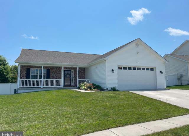 Property at 132 Obadiah Dr, Martinsburg, WV 25405, 5 beds, 3 baths