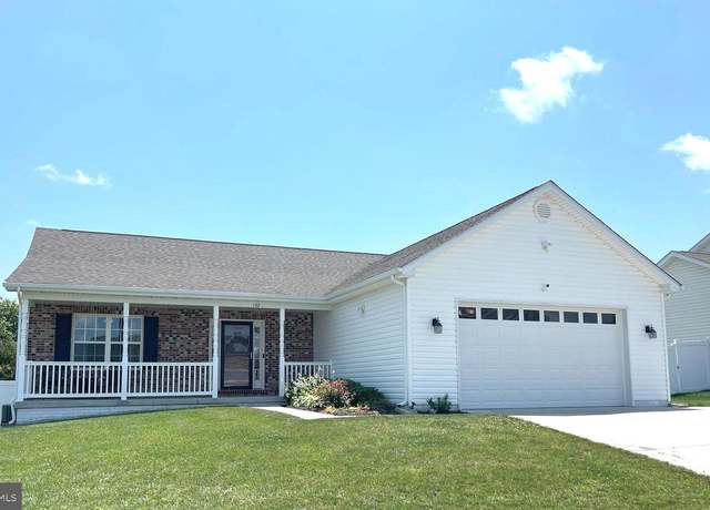 Property at 132 Obadiah Dr, Martinsburg, WV 25405, 5 beds, 3 baths