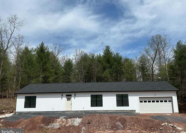 Property at 393 Victory Ln, Hedgesville, WV 25427, 4 beds, 2.5 baths