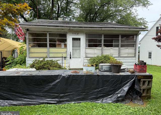 Property at 3326 Sykesville Rd, Westminster, MD 21157, 3 beds, 1 bath
