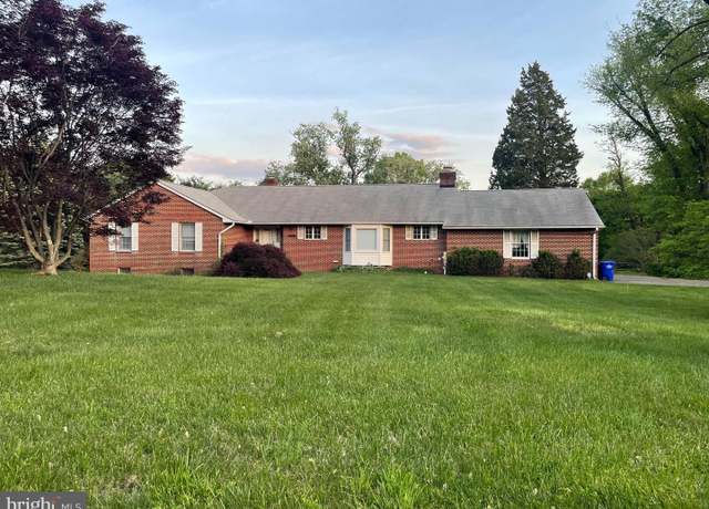 Property at 16235 Redland Rd, Rockville, MD 20855, 5 beds, 3.5 baths