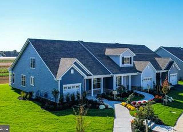 Property at 37 Prestwick Ln, Williamstown, NJ 08094, 2 beds, 2 baths