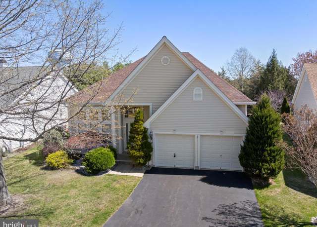 Property at 12 Fishpond Ter, Barnegat, NJ 08005, 2 beds, 2 baths