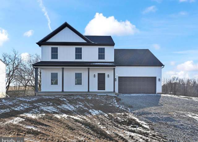 Property at 4 Family Dr, Carlisle, PA 17013, 4 beds, 2.5 baths