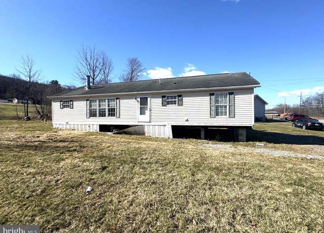 Property at 18 Maple Ave, Granville, PA 17029, 3 beds, 2 baths