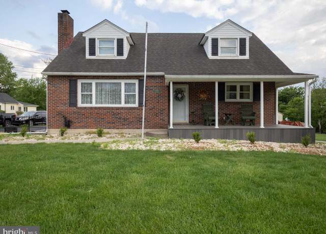 Property at 1700 Arndt Rd, Easton, PA 18040, 4 beds, 2 baths