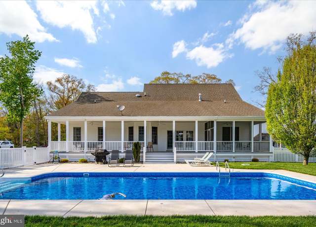 Property at 110 Waterview Ln, Dagsboro, DE 19939, 4 beds, 3 baths