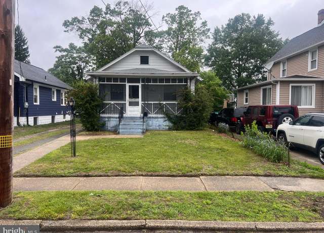Property at 511 Passmore Ave, Hammonton, NJ 08037, 2 beds, 1 bath