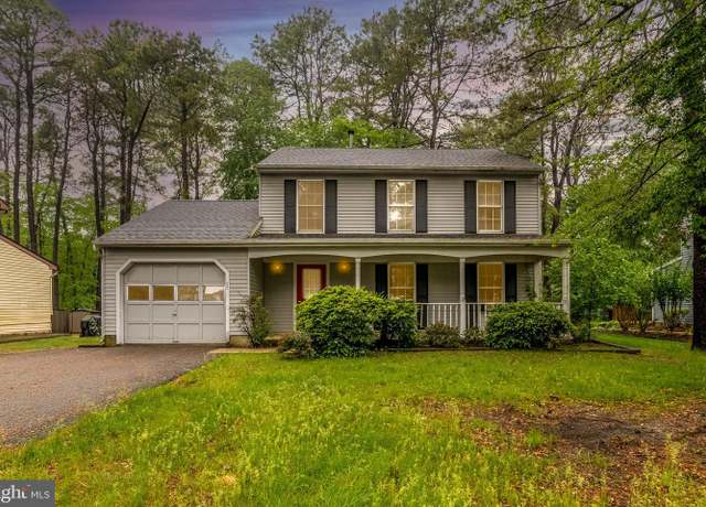 Property at 37 Masters Cir, Marlton, NJ 08053, 3 beds, 2.5 baths