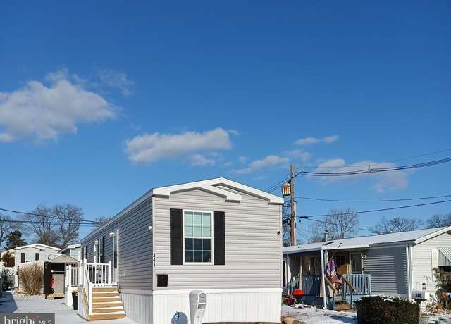 Property at 1405 Farrell Ave #341, Cherry Hill, NJ 08002, 2 beds, 1.5 baths