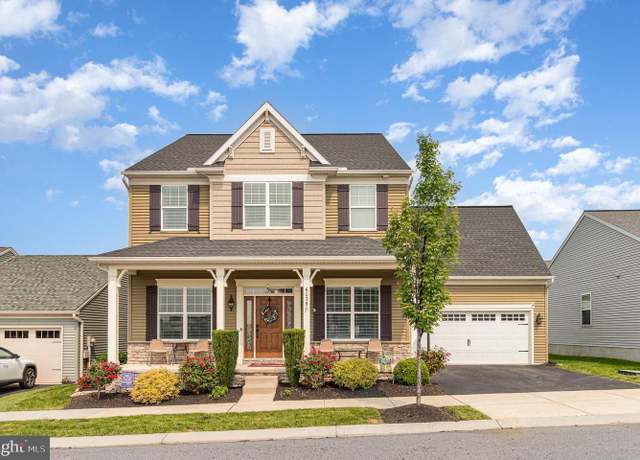 Property at 6039 Union Tunnel Dr, Harrisburg, PA 17111, 3 beds, 2.5 baths