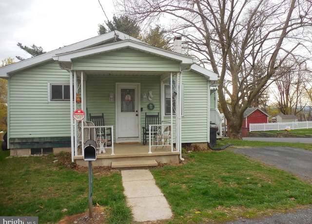 Property at 740 N 25th St, Lebanon, PA 17046, 3 beds, 2 baths