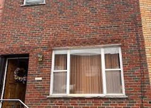 Property at 2544 S 10th St, Philadelphia, PA 19148, 3 beds, 1 bath