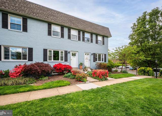 Property at 1705 N Cliff St, Alexandria, VA 22301, 2 beds, 2 baths