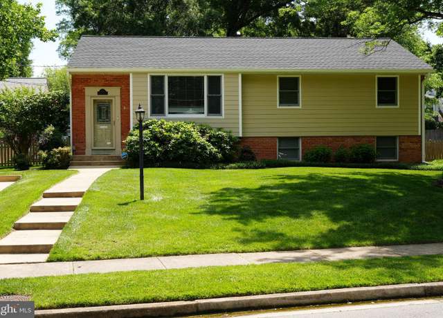 Property at 8419 Crowley Pl, Alexandria, VA 22308, 4 beds, 3 baths