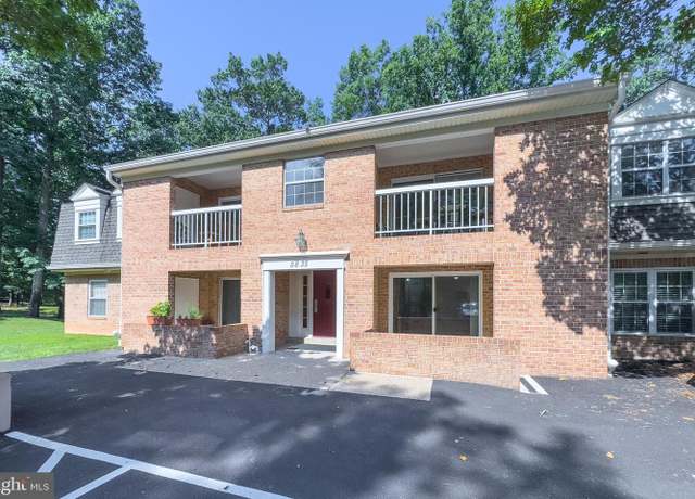 Property at 5835 Cove Landing Rd #204, Burke, VA 22015, 1 bed, 1 bath