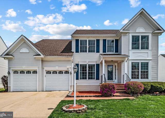 Property at 35 Saint Roberts Dr, Stafford, VA 22556, 5 beds, 3.5 baths