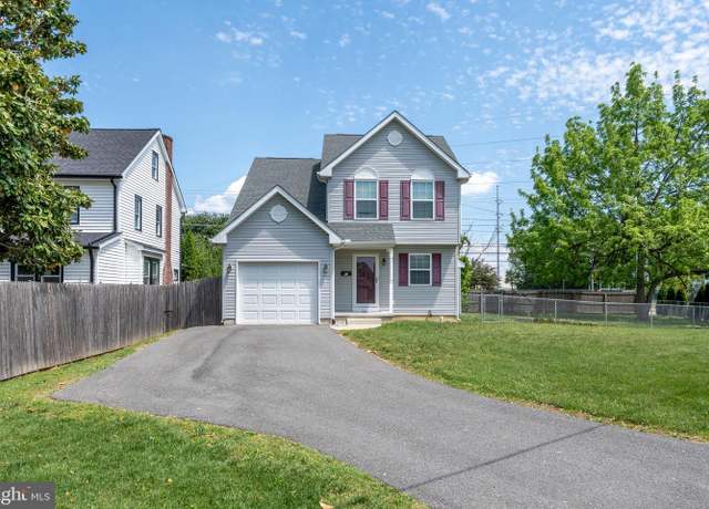 Property at 13 Baldt Ave, New Castle, DE 19720, 3 beds, 3 baths