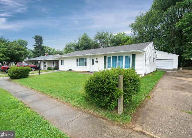 Property at 12 S Kingston Rd, Newark, DE 19713, 3 beds, 2 baths