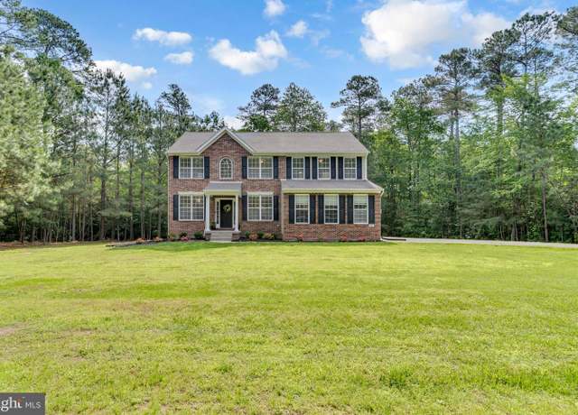 Property at 48418 Princess Ct, Lexington Park, MD 20653, 4 beds, 3.5 baths