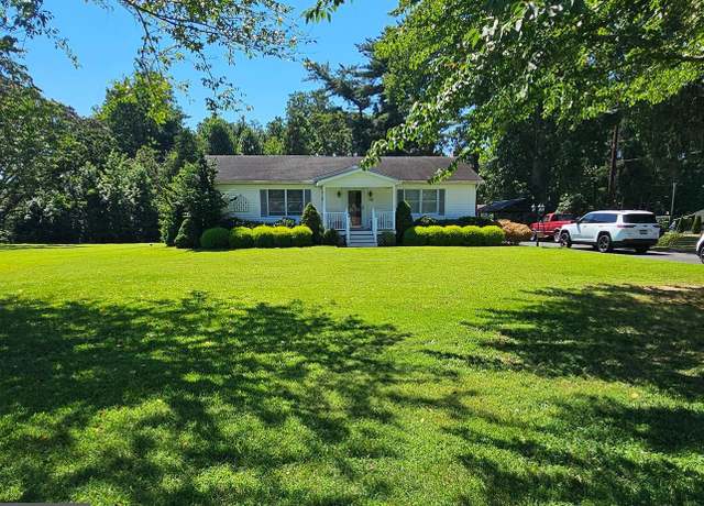 Property at 32 Parkview Hts, Bridgeton, NJ 08302, 2 beds, 1 bath