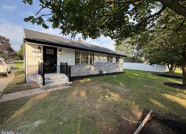Property at 106 Haddon Ave, West Berlin, NJ 08091, 3 beds, 1.5 baths
